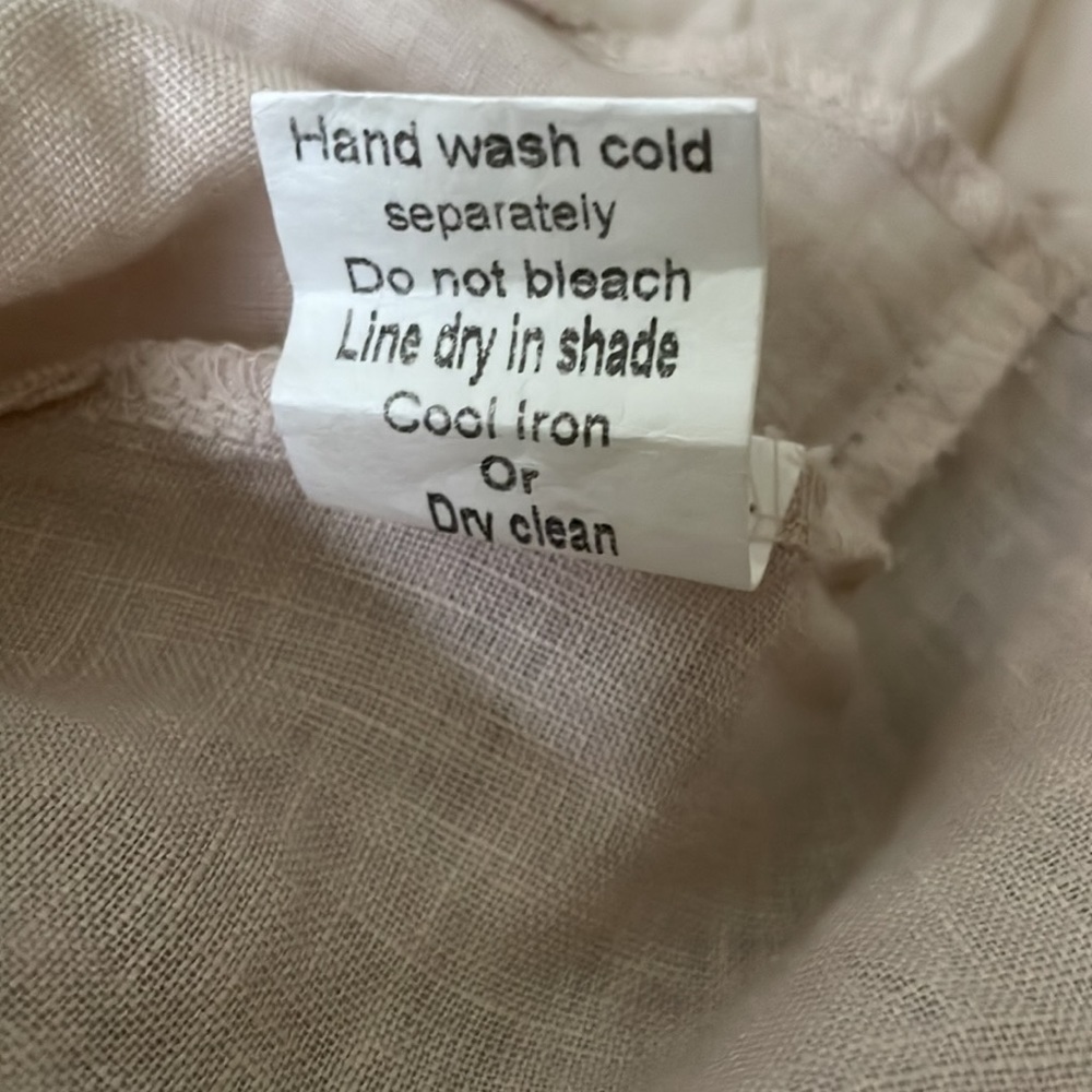 100% linen tank blouse top with ruffle eyelet detail. Size S. - Picture 7 of 7
